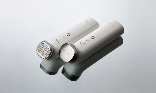 THE FUTURE OF SKINCARE LIES IN TECHNOLOGY (2–3 MIN. READ)